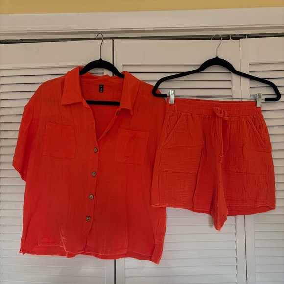 Bright Orange Button-Up Shirt and Shorts Set - Picture 1 of 6